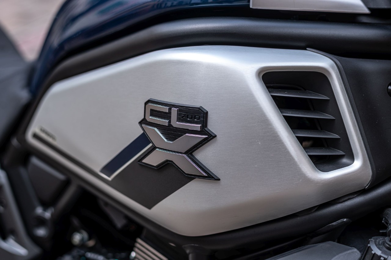 Benelli Leoncino 800 VS CFMOTO 700CL-X Heritage: prova a prendermi!